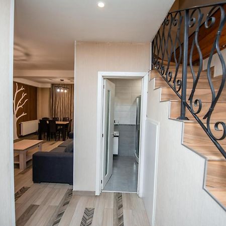 Villa Garden Bakuriani Ngoại thất bức ảnh