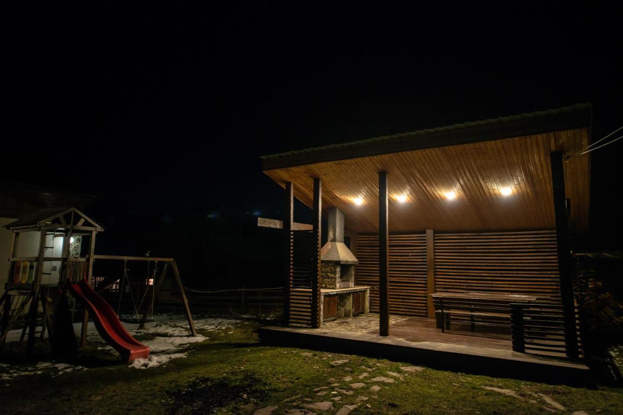 Villa Garden Bakuriani Ngoại thất bức ảnh